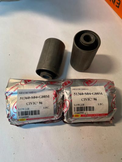Лот: 16481634. Фото: 1. Сайлент блок (новый) 51360-S04-G00M... Ходовая, подвеска, рулевое управление