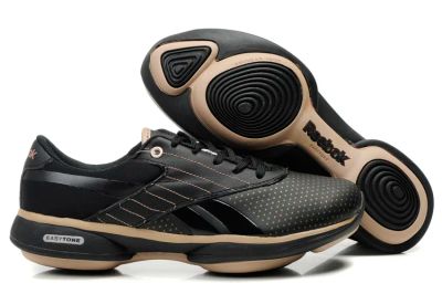 Лот: 4704631. Фото: 1. Кроссовки Reebok Easytone 36 р... Кеды, кроссовки, слипоны