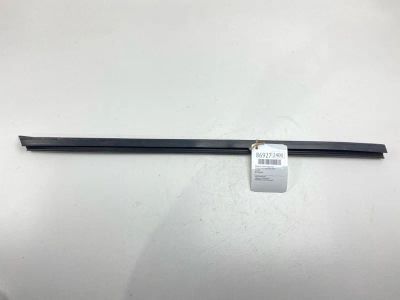 Лот: 22634215. Фото: 1. Молдинг стекла Citroen C4 2007... Другое (автозапчасти)