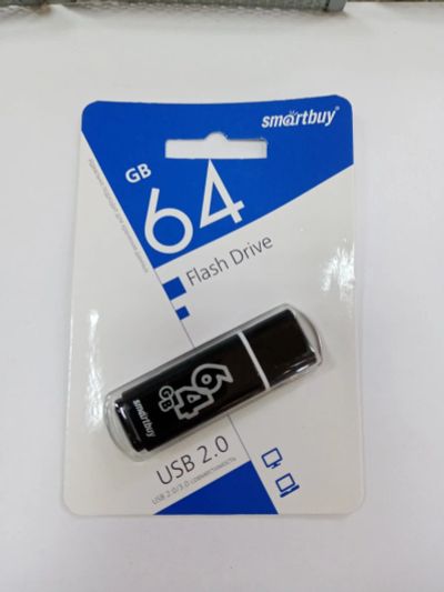 Лот: 17004375. Фото: 1. Флешка USB 2.0 64Gb Smartbuy Glossy... USB-флеш карты