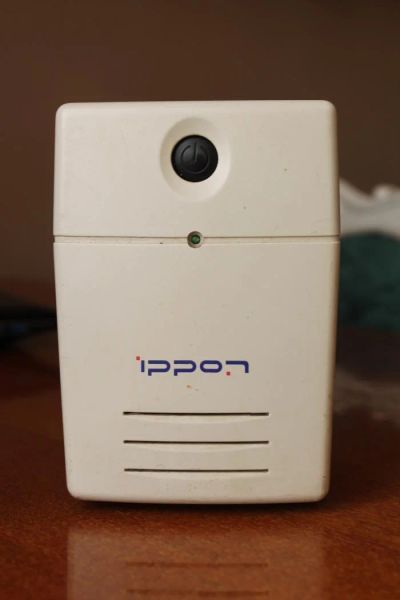 Лот: 5139703. Фото: 1. Бесперебойник UPS ippon Модель... Другое (комплектующие)