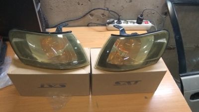 Лот: 14791274. Фото: 1. Габариты Toyota corolla AE100. Оптика и освещение