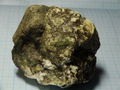 Лот: 4786331. Фото: 1. Кристалл берилла в породе (№14-005... Минералы и окаменелости