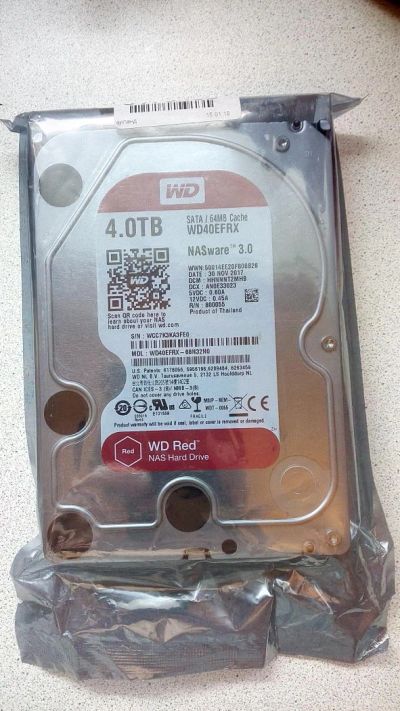 Лот: 11206875. Фото: 1. WD Red 4 TB (WD40EFRX) новый в... Жёсткие диски (HDD)