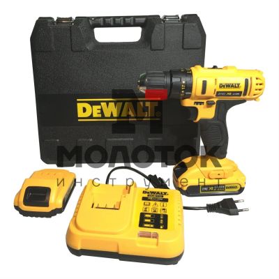 Лот: 15418423. Фото: 1. Шуруповерт ударный DeWALT 21 V. Электроинструмент