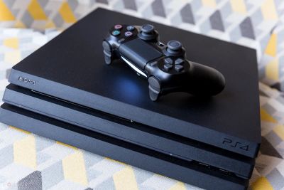 Лот: 19493539. Фото: 1. Ps4 pro. Игровые приставки, консоли