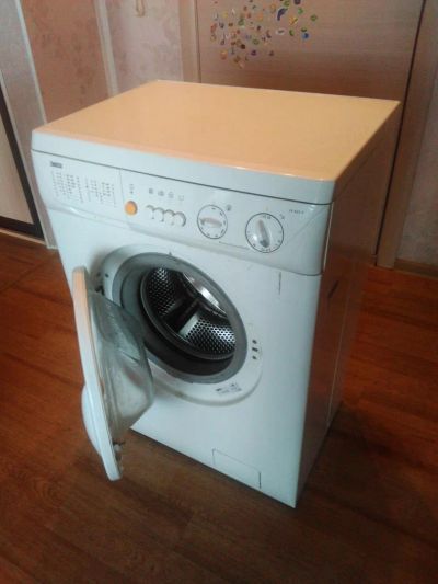 Лот: 7125310. Фото: 1. Стиральная машина Zanussi FV 825... Стиральные машины