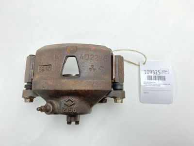 Лот: 25257075. Фото: 1. Суппорт Nissan Vanette Serena... Двигатель и элементы двигателя