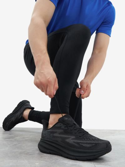 Лот: 22457790. Фото: 1. Кроссовки мужские Hoka One One... Другое (одежда, обувь, галантерея)