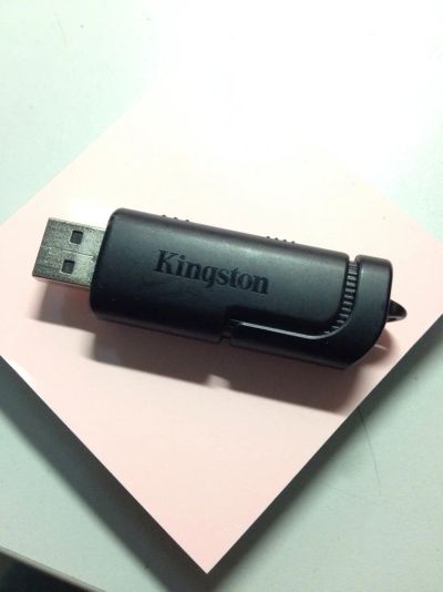 Лот: 4165984. Фото: 1. USB 32 Gb. USB-флеш карты