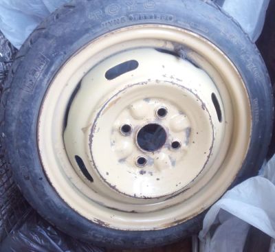 Лот: 5854927. Фото: 1. Запаска банан докатка R14 4x100. Шины на дисках