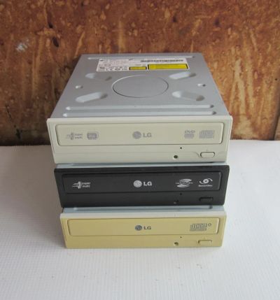 Лот: 21170907. Фото: 1. LG CD-R/RW DVD Drive. Цена за... Приводы CD, DVD, BR, FDD