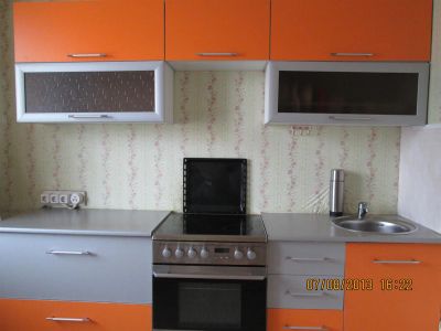 Лот: 3041222. Фото: 1. Кухонный гарнитур. Оранжевый. Кухонные гарнитуры