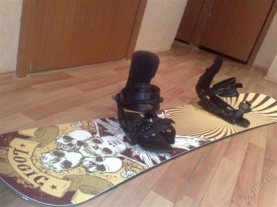 Лот: 831062. Фото: 1. Сноуборд почти новый. Комплект в сборе