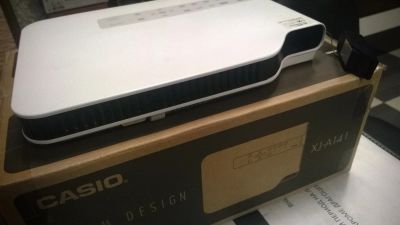 Лот: 6414860. Фото: 1. Портативный Супер проектор Casio... Проекторы