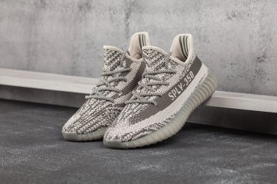 Лот: 10119689. Фото: 1. Adidas Yeezy 350 Boost v2 F. Кеды, кроссовки, слипоны