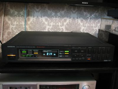 Лот: 19924375. Фото: 1. Onkyo Integra T-437. Тюнеры, радиоприёмники