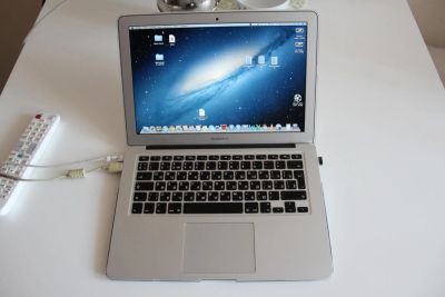 Лот: 3984595. Фото: 1. Macbook air 13.3 + magic mouse... Ноутбуки