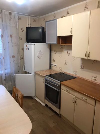 Лот: 12116021. Фото: 1. Кухонный гарнитур без плиты. Кухонные гарнитуры