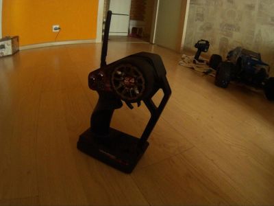 Лот: 7187379. Фото: 1. Пульт Traxxas 2.4Ghz. Автомоделизм