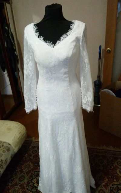 Лот: 14396319. Фото: 1. Шикарное свадебное платье 44. Свадебные платья
