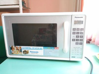 Лот: 8314003. Фото: 1. Микроволновка Panasonic. Микроволновки, мини-печи