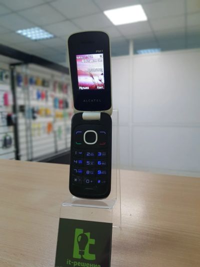 Лот: 13463945. Фото: 1. Телефон раскладушка Alcatel 1030D... Кнопочные мобильные телефоны