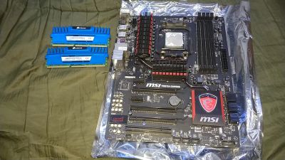 Лот: 20216255. Фото: 1. Комплект процессор AMD FX 8320... Материнские платы