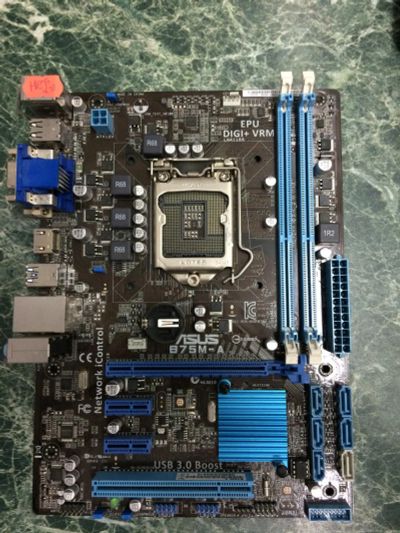 Лот: 6783451. Фото: 1. Материнская плата Asus B75M-A... Материнские платы