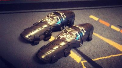 Лот: 5305228. Фото: 1. Двушарнирные наколенники alpinestars... Аксессуары