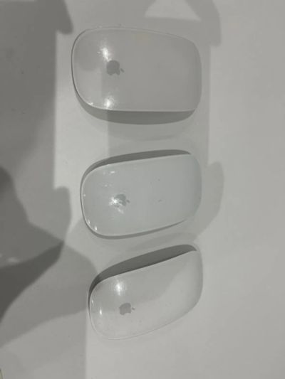 Лот: 24332348. Фото: 1. Мышь Apple Magic Mouse 2 - 2 шт. Клавиатуры и мыши