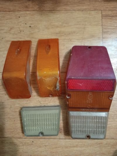 Лот: 25718561. Фото: 1. Стёкла Волга ГАЗ 24 фонари поворотники. Оптика и освещение