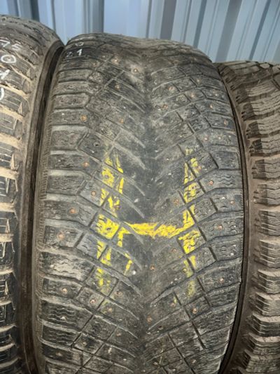 Лот: 25120004. Фото: 1. (1шт) 275-50-21 Michelin X-ice... Шины