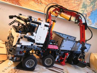 Лот: 15264502. Фото: 1. Lego Technic 42043. Конструкторы