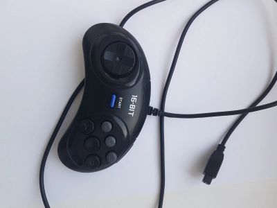 Лот: 17335625. Фото: 1. Контролер Sega. рабочий. Аксессуары для игровых приставок, консолей, геймпады