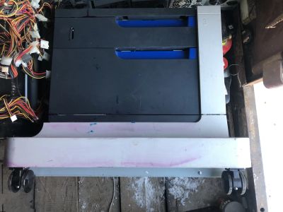 Лот: 24687130. Фото: 1. Тумба для принтеров HP Color LaserJet... Запчасти