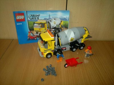 Лот: 8027339. Фото: 1. Лего Lego City 60018 Бетономешалка. Конструкторы
