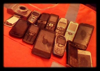Лот: 7805363. Фото: 1. куча неисправных телефонов. Другое (смартфоны, связь, навигация)