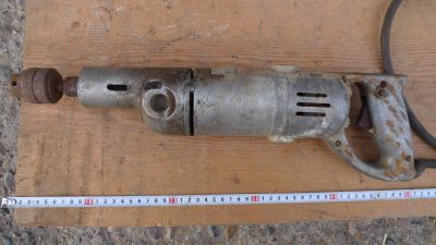 Лот: 14714433. Фото: 1. Нерабочая дрель ИЭ-1013. Электроинструмент