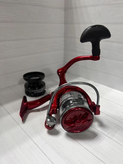 Лот: 20428377. Фото: 1. катушка Shimano 1000SFB 6 подшипников. Катушки, комплектующие