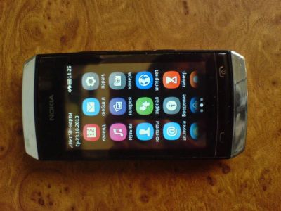 Лот: 3315475. Фото: 1. Nokia Asha 306. Кнопочные мобильные телефоны