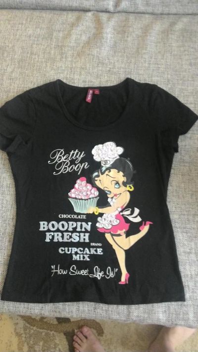 Лот: 6994670. Фото: 1. Футболочка с Betty Boop. Футболки, топы и майки