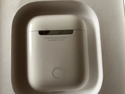Лот: 15150839. Фото: 1. AirPods б/у. Красноярск