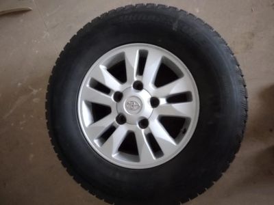 Лот: 16681392. Фото: 1. Bridgestone Blizzak Spike-01 285... Шины на дисках