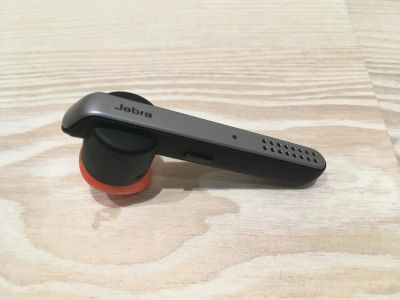Лот: 10680039. Фото: 1. Беспроводная Bluetooth-гарнитура... Красноярск