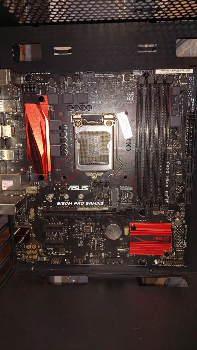 Лот: 20682392. Фото: 1. Материнская плата asus B150m Pro... Материнские платы