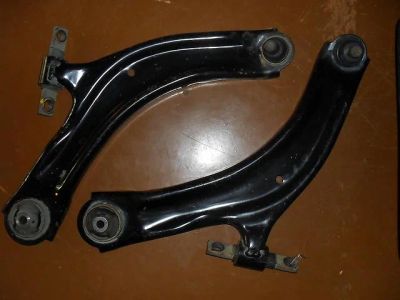 Лот: 6123883. Фото: 1. Рычаги передние Nissan X-Trail. Ходовая, подвеска, рулевое управление