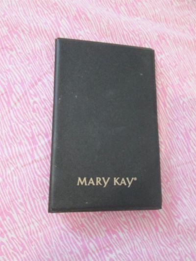 Лот: 3802299. Фото: 1. Зеркало Mary Kay с подставкой... Зеркала