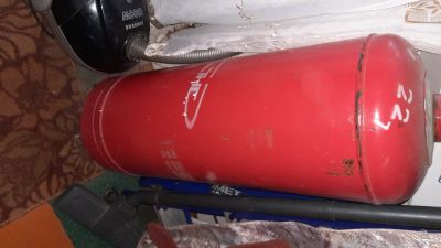 Лот: 16132921. Фото: 1. Балон газовый. Баллоны, газ в баллонах