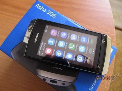 Лот: 2592320. Фото: 1. Nokia Asha 306. Кнопочные мобильные телефоны